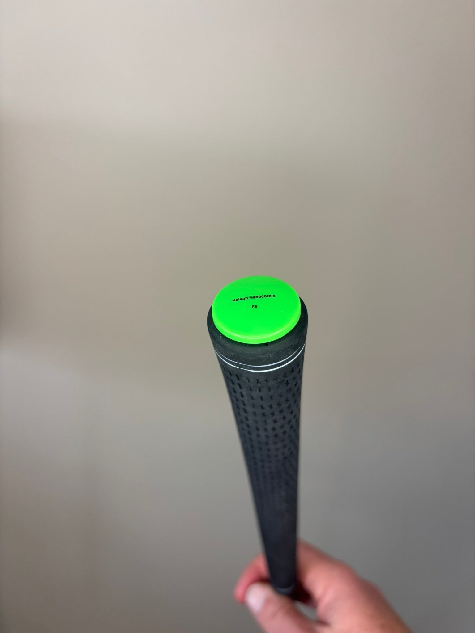 Photo of UST Mamiya Helium Nanocore Black 5F3 Regular 50 Grams Driver Shaft