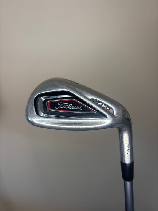 Titleist 716 AP1 Gap Wedge 52° Kuro Kage 65g Regular Flex 35.5″ NICE