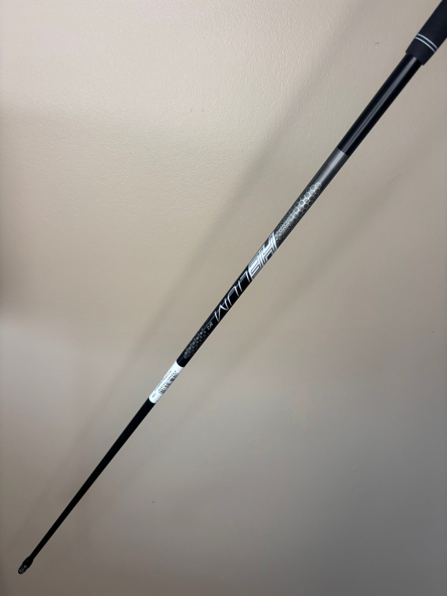 Photo of UST Mamiya Helium Nanocore Black 5F3 Regular 50 Grams Driver Shaft