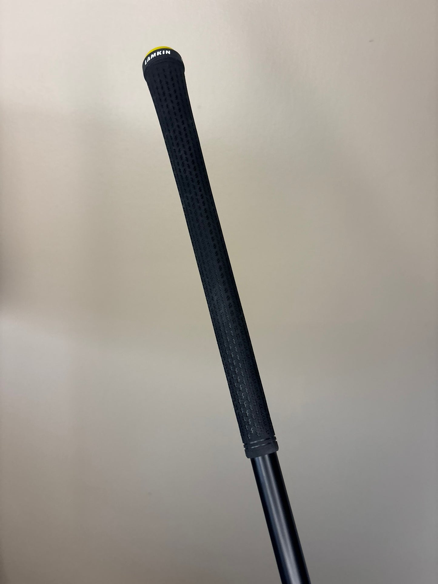 Photo of UST Mamiya Helium Nanocore Black 4F2 Senior 40 Grams Driver Shaft