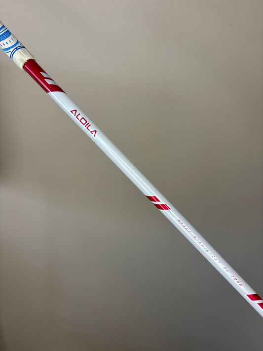 Photo of Aldila Ascent Red 50g Regular 50 Grams Driver Shaft