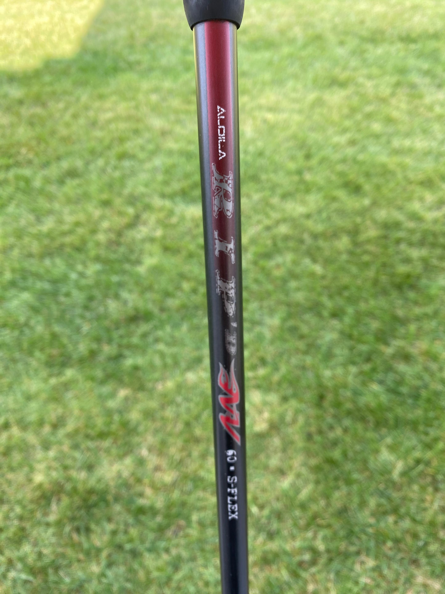 Callaway Razr Fit Driver 9.5° Aldila RIP'D NV 60g Stiff Flex 44.75″ NICE