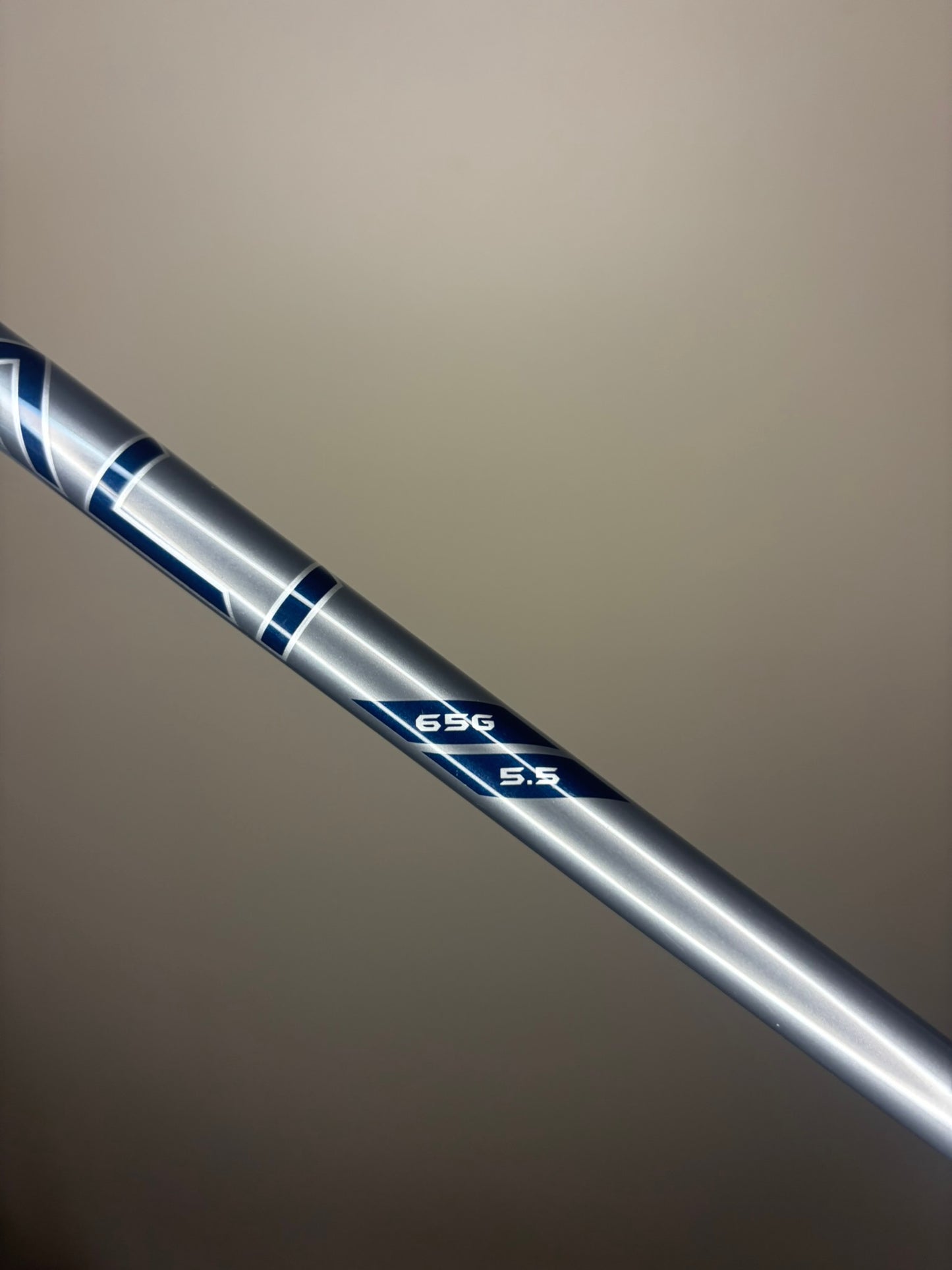 Photo of Callaway Elyte X 7-Iron Regular Flex Denali 65G 5.5