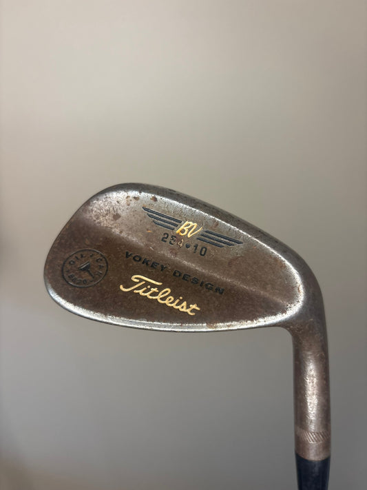 Titleist Vokey Oil Can Raw Sand Wedge 54° / 10 Wedge Flex 35.25″