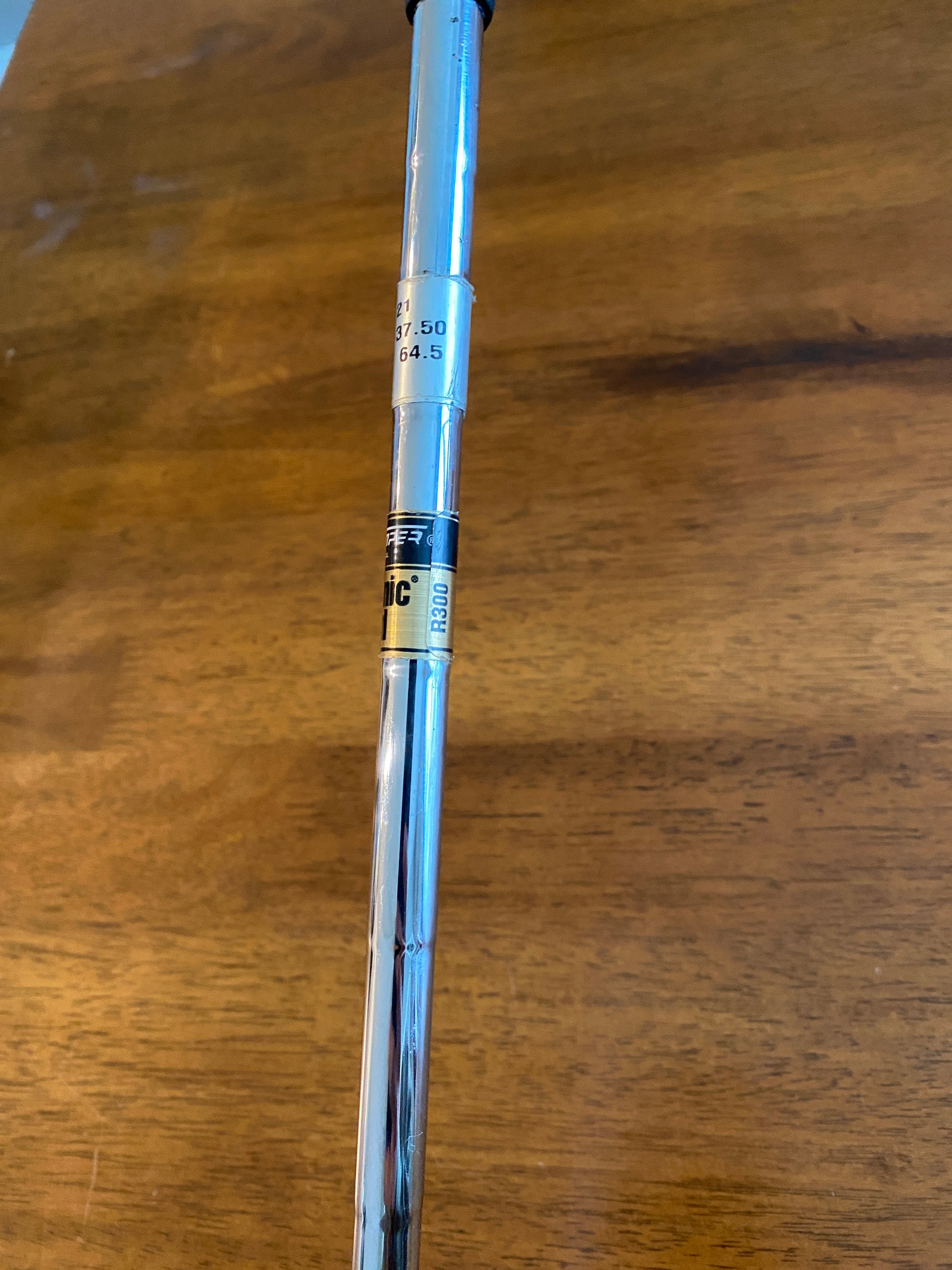 Photo of Titleist DCI 762 6-Iron Regular Flex Dynamic Gold