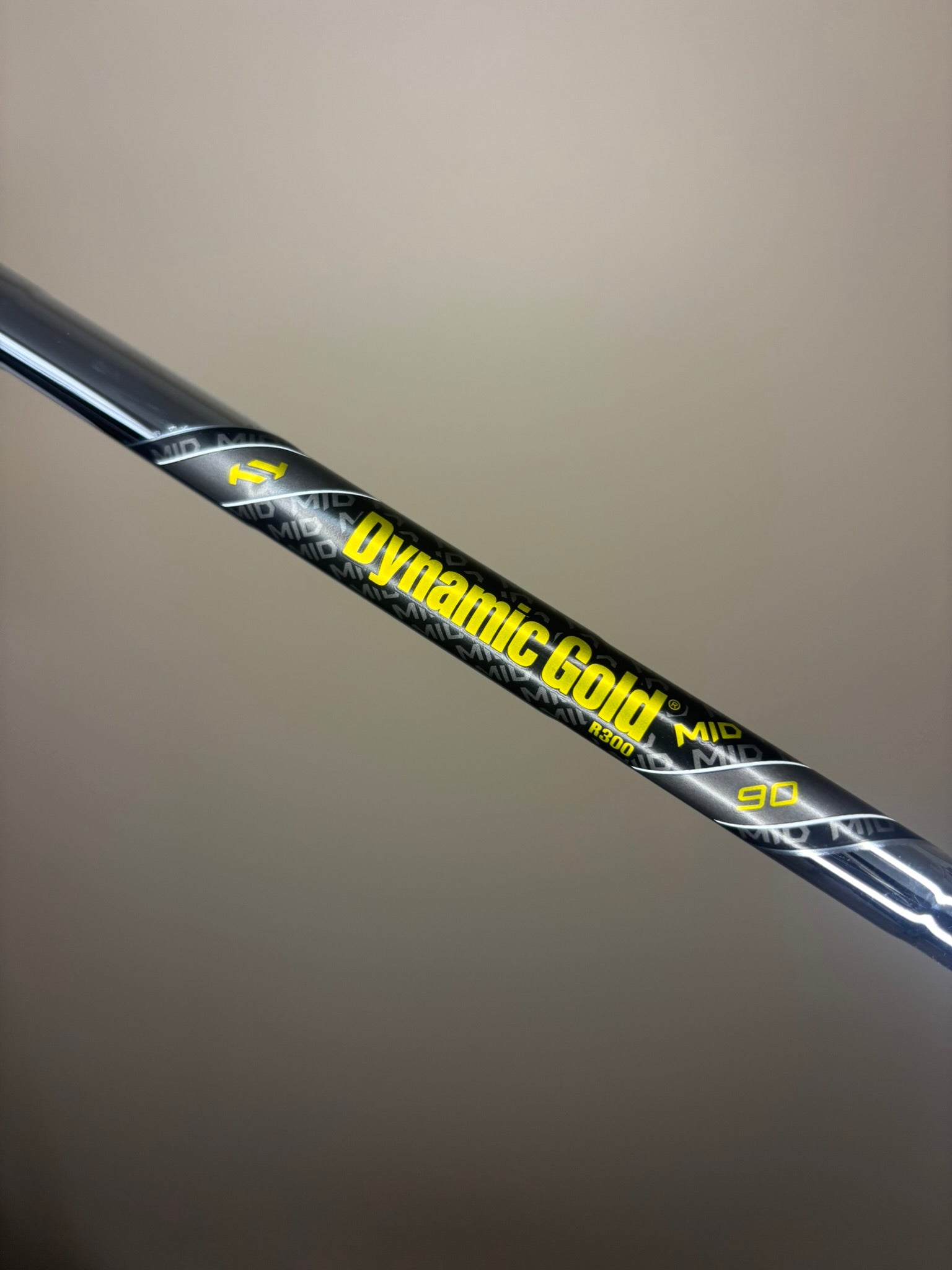 Photo of Callaway Apex Ai300 7-Iron Regular Flex Dg Mid 90G R300