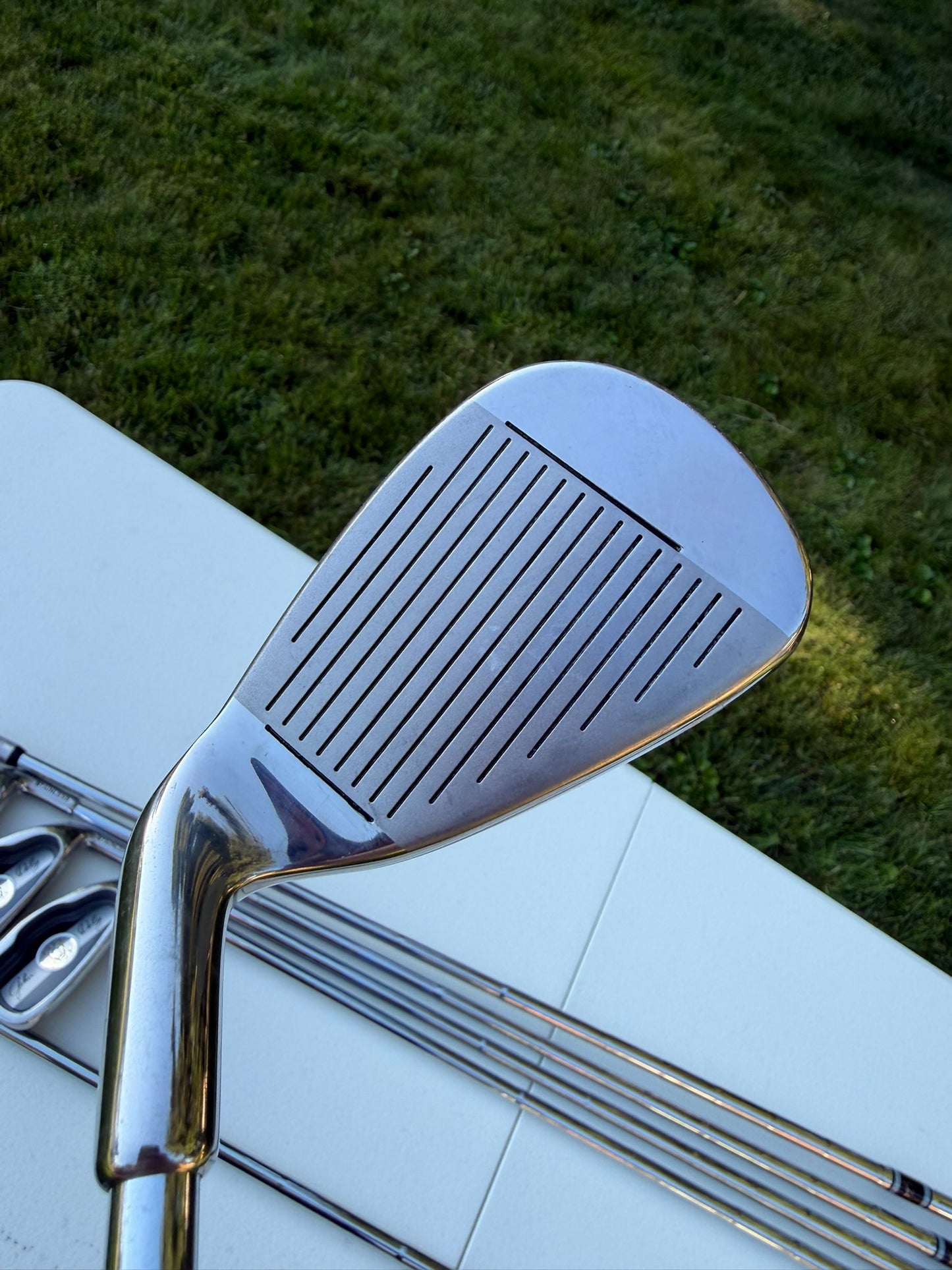John Daly Stainless Iron Set 3H, 4-PW Regular Flex NICE