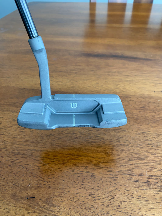 Photo of Wilson Staff Putter