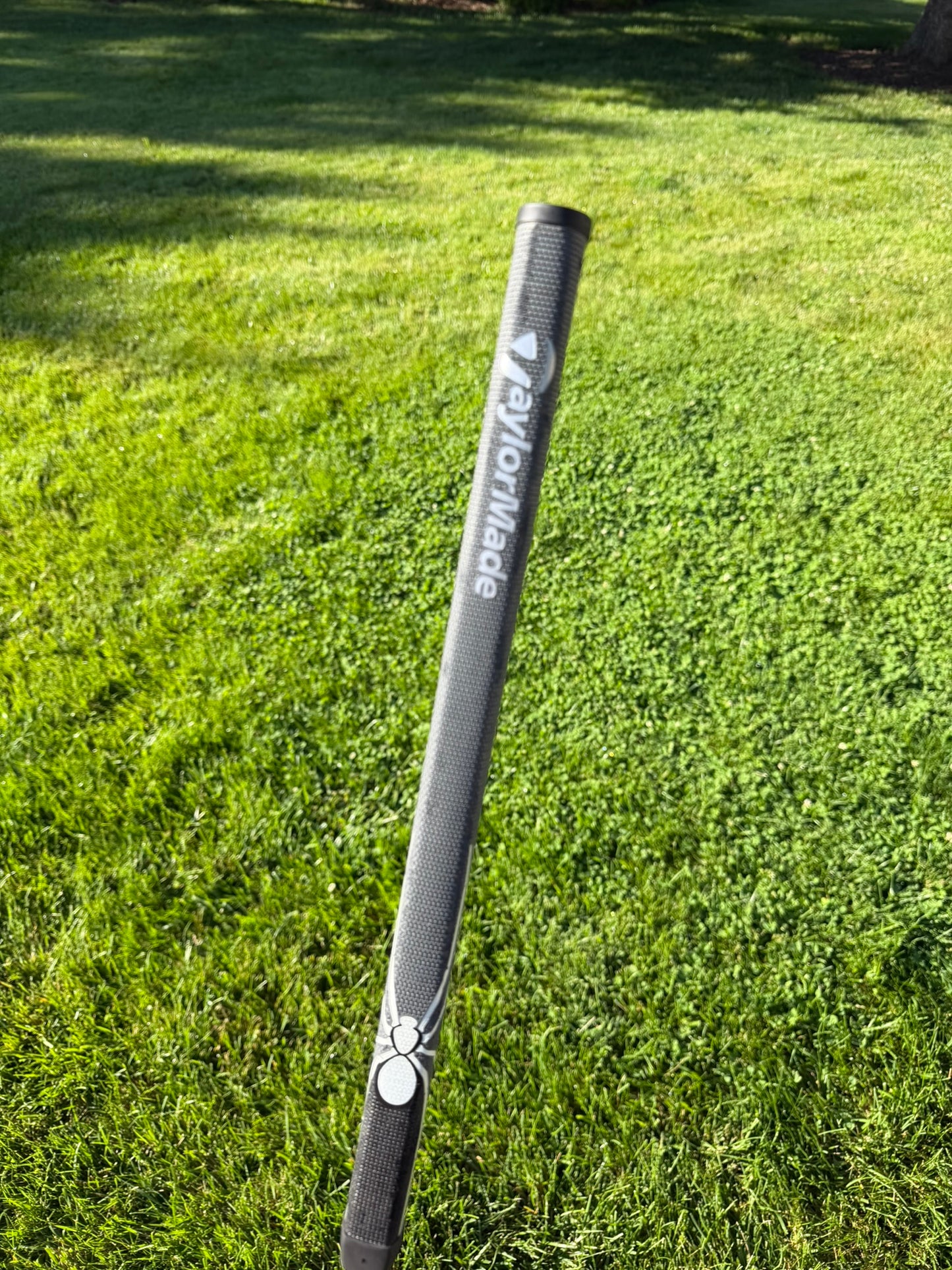 Taylormade Spider Ghost Belly Mid Length Putter 43" NICE
