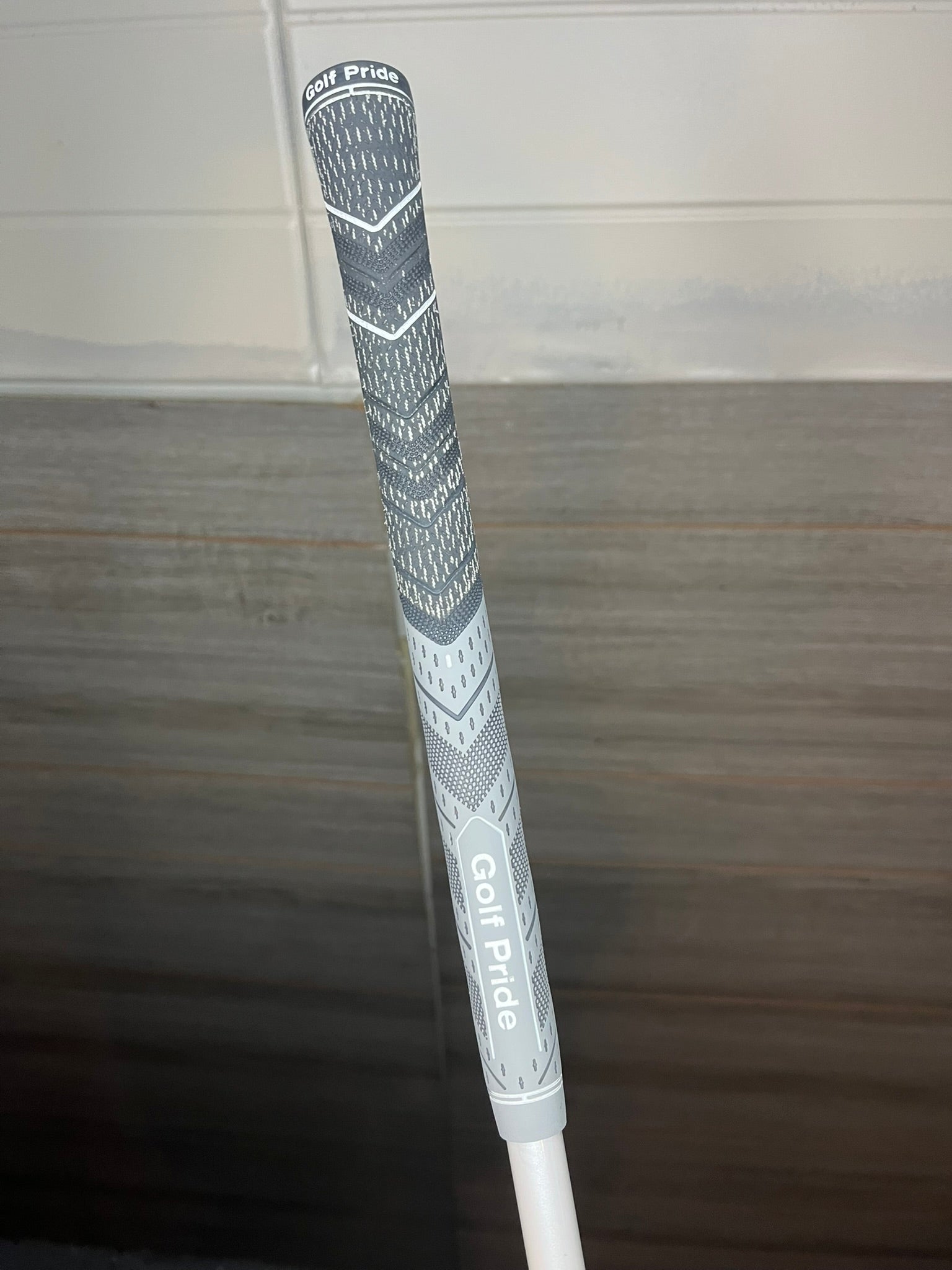 Photo of Graphite Design Tour AD DI-105X Extra Stiff Hybrid Shaft