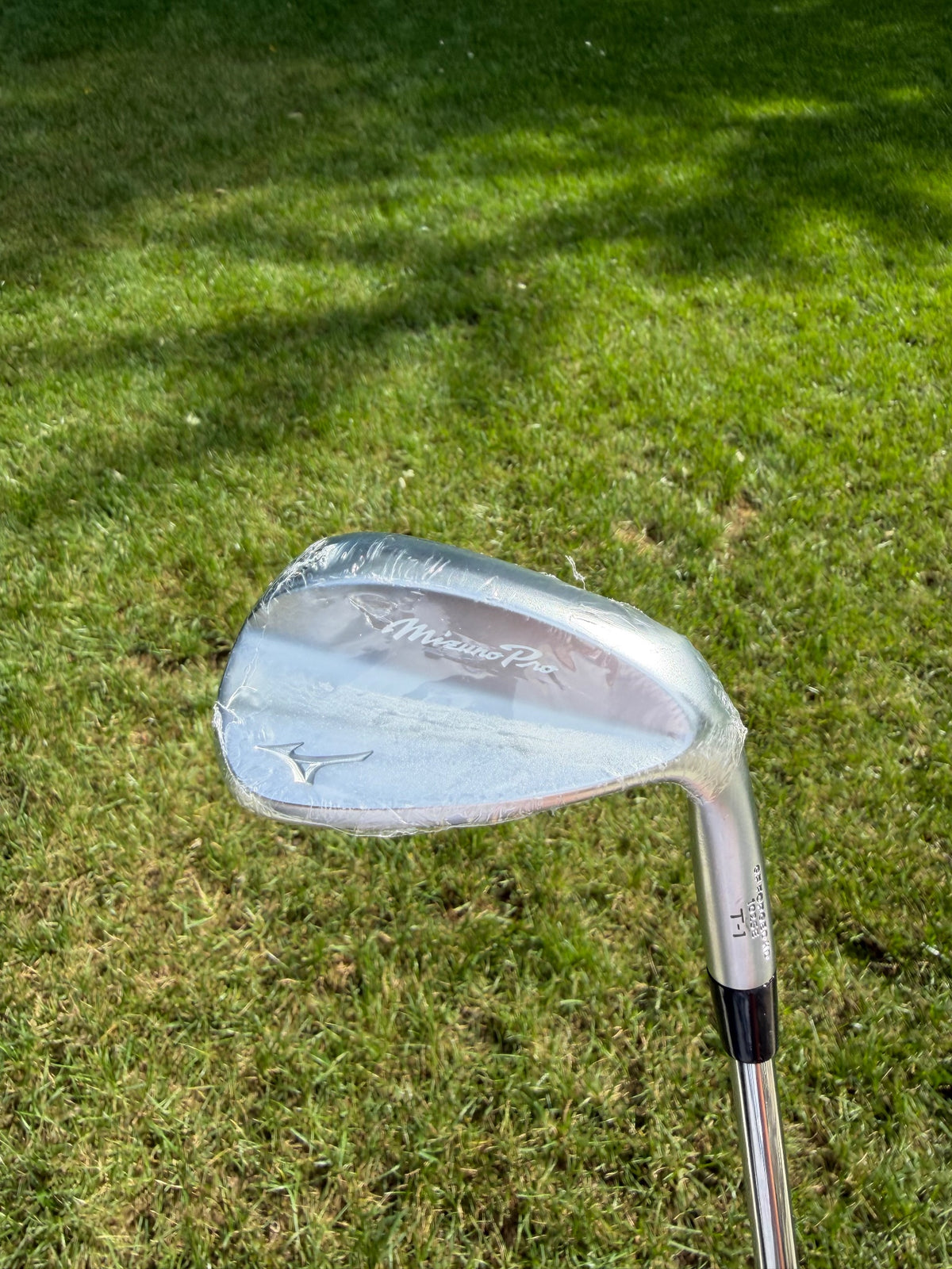 Mizuno Pro T-1 Soft White Satin Gap Wedge 50° / 8 S400 Stiff Flex 35.5" NEW