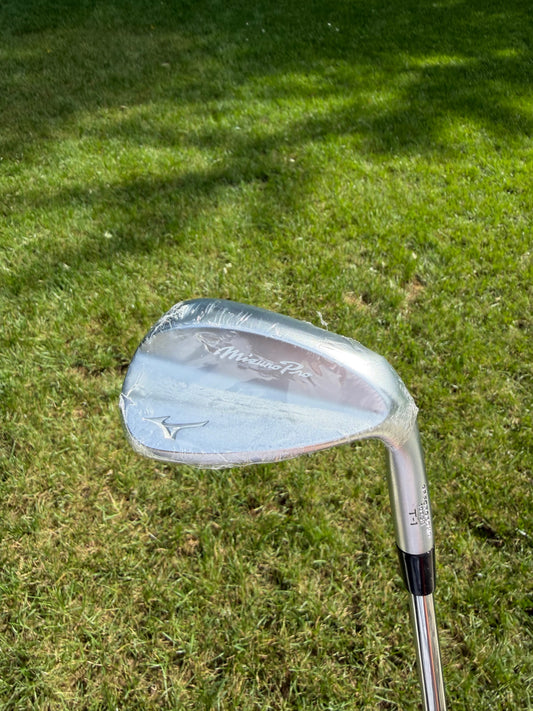 Mizuno Pro T-1 Soft White Satin Gap Wedge 50° / 8 S400 Stiff Flex 35.5" NEW