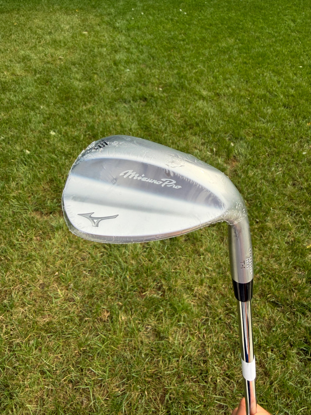 Mizuno Pro T-1 Soft White Satin Lob Wedge 58° / 10 S400 Stiff Flex 35.25" NEW