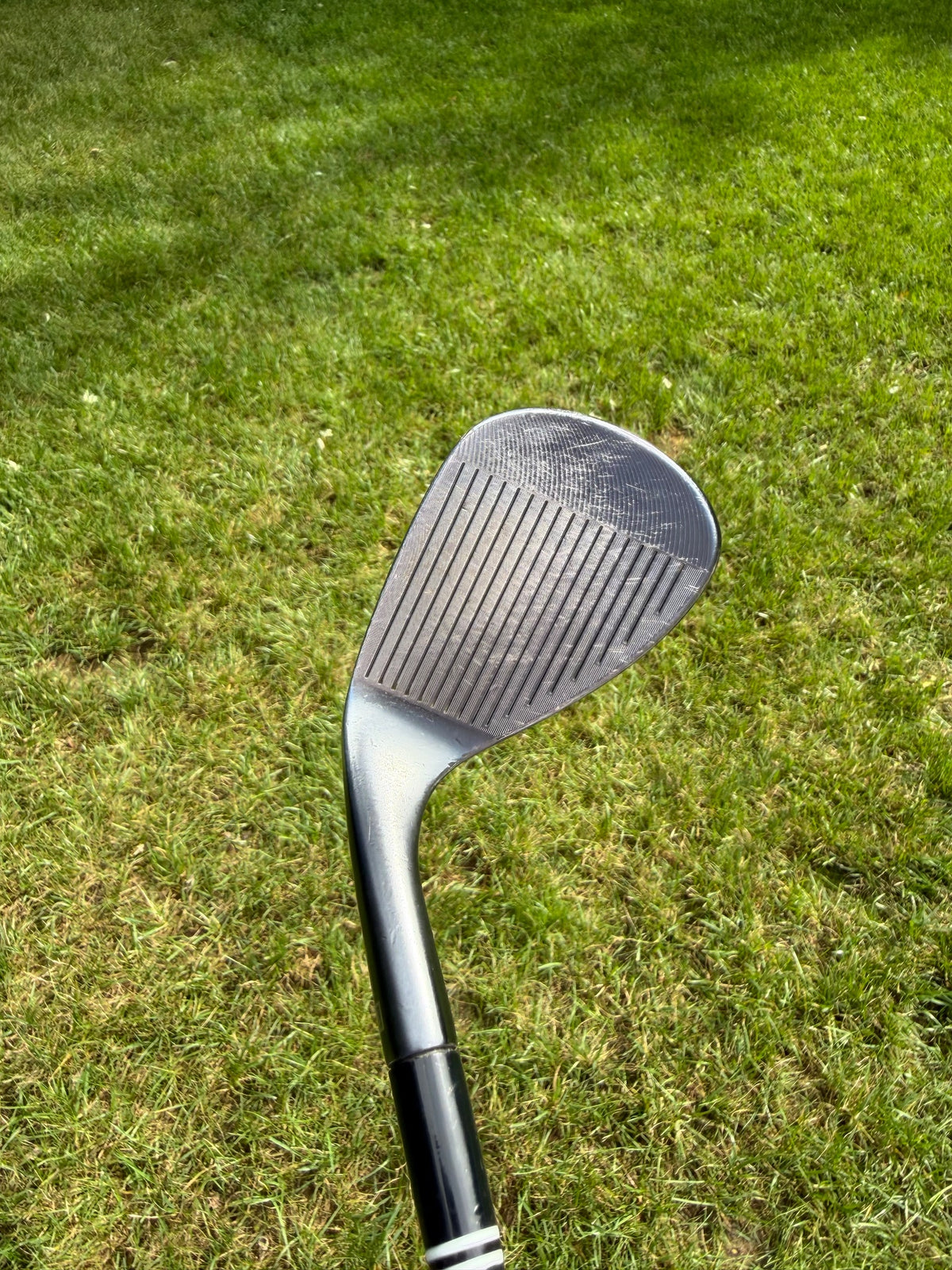 Cleveland RTX 4 Black Satin Sand Wedge 54° / 10 R300 Regular Flex 35.5" NICE — photo 2